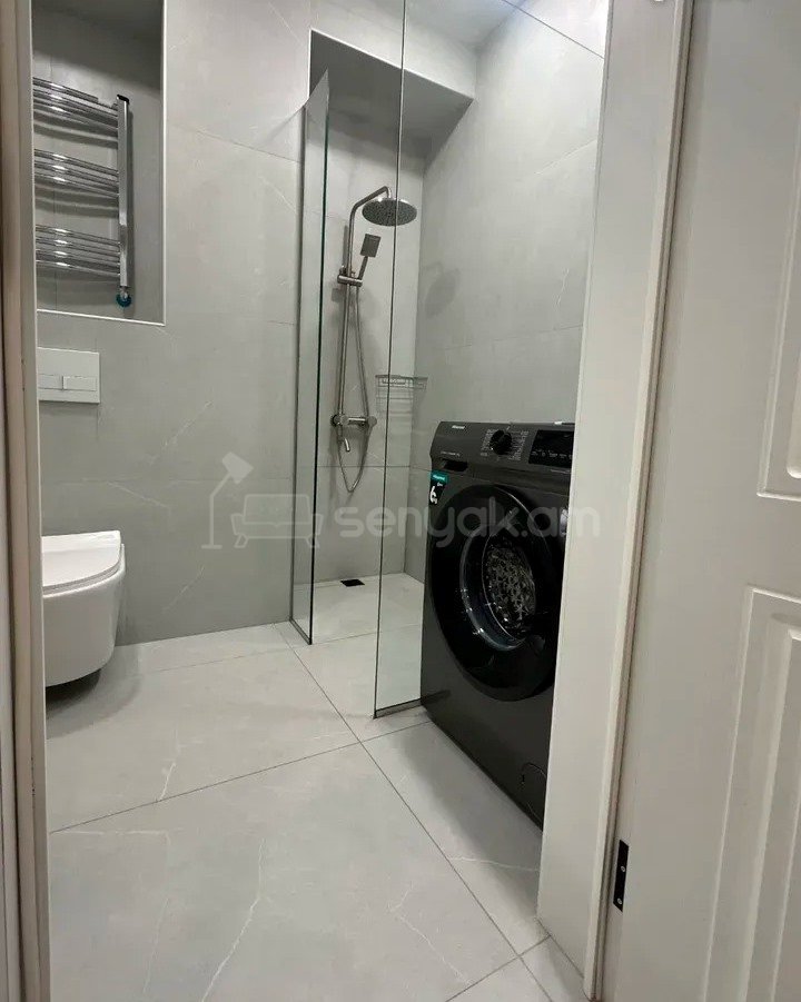 3 Սենյականոց Բնակարան, 74քմ, 6/11 հարկ, Դիզայներական Վերանորոգված