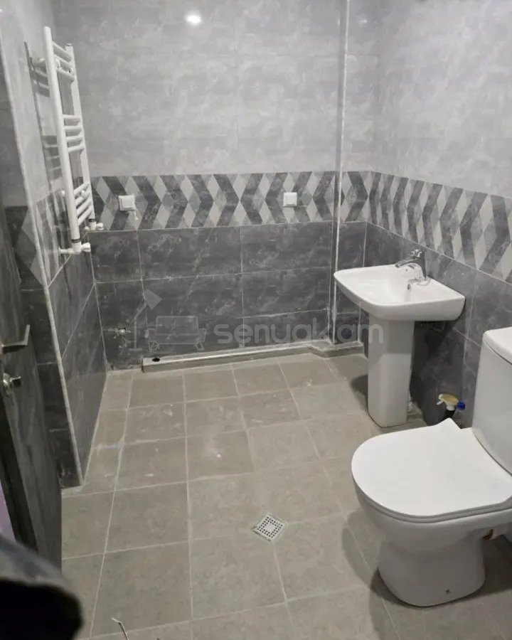 4 Սենյականոց Բնակարան Նորակառույցում, 108քմ, 12/14 հարկ, Կապիտալ Վերանորոգված