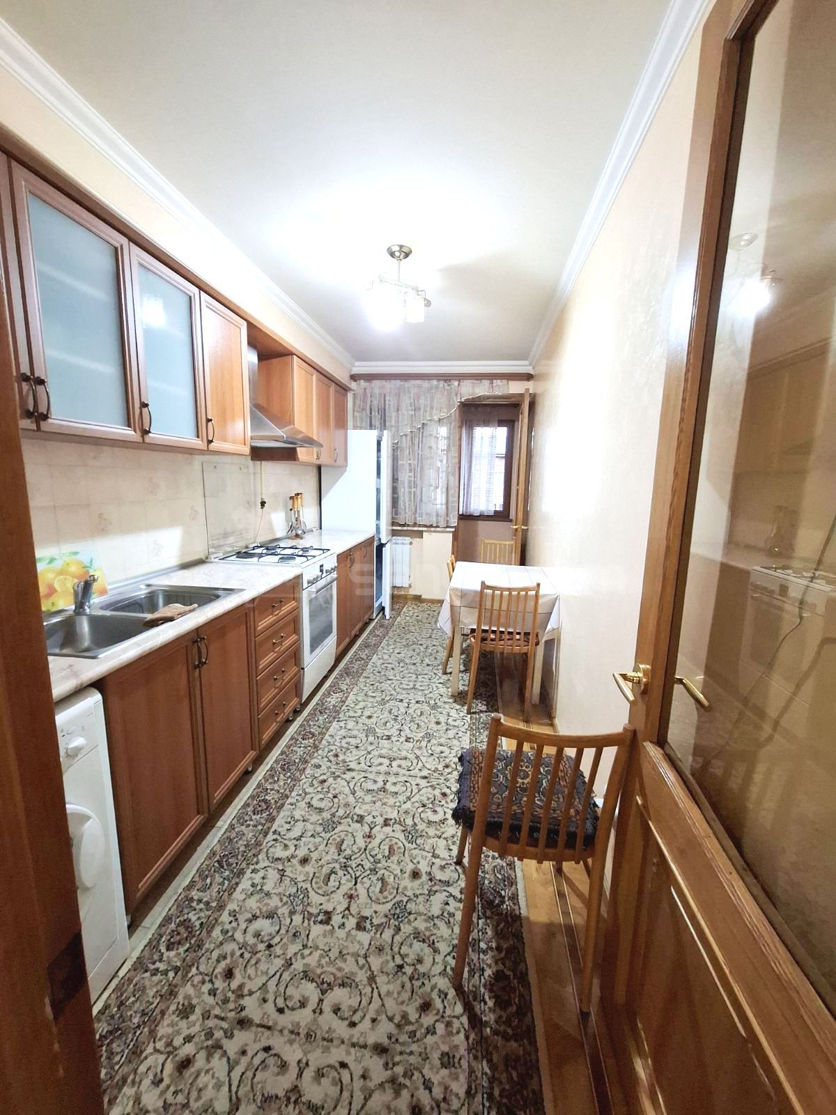 3 Սենյականոց Բնակարան, 100քմ, 6/7 հարկ, Կապիտալ Վերանորոգված, Կահավորված, Արևկող
