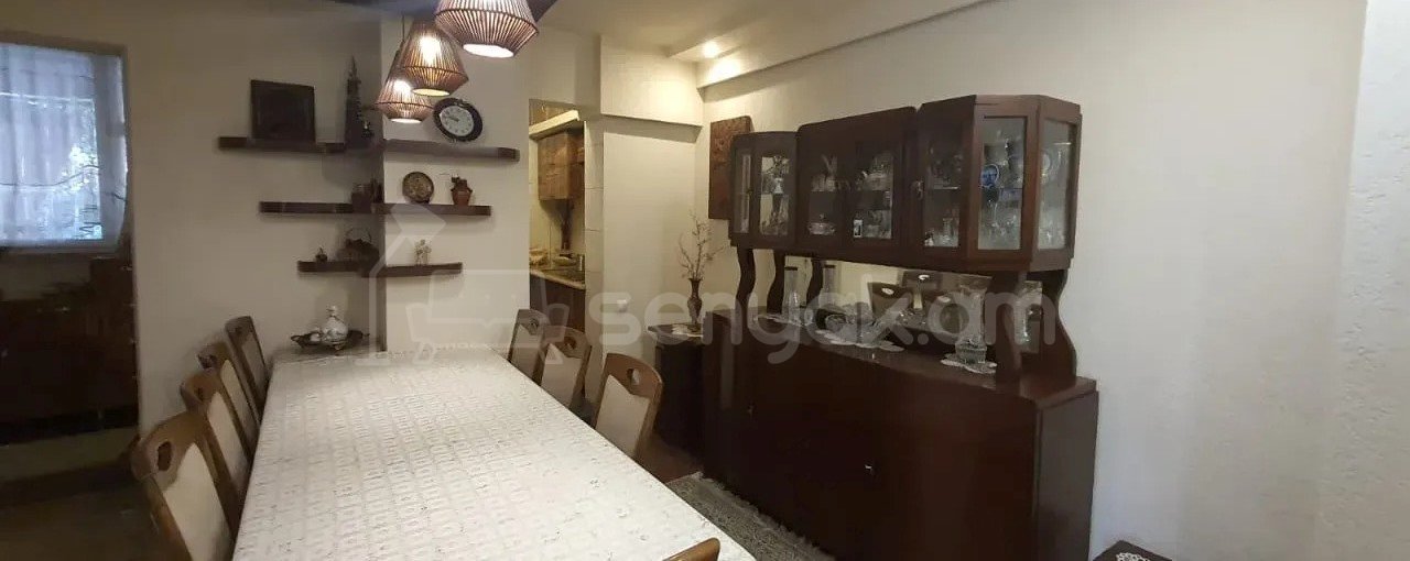 4 Սենյականոց Բնակարան, 96քմ, 1/9 հարկ, Կապիտալ Վերանորոգված