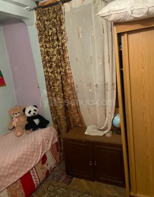 2 Սենյականոց Բնակարան Քարե Շենքում, 53քմ, 4/5 հարկ, Կոսմետիկ Վերանորոգված