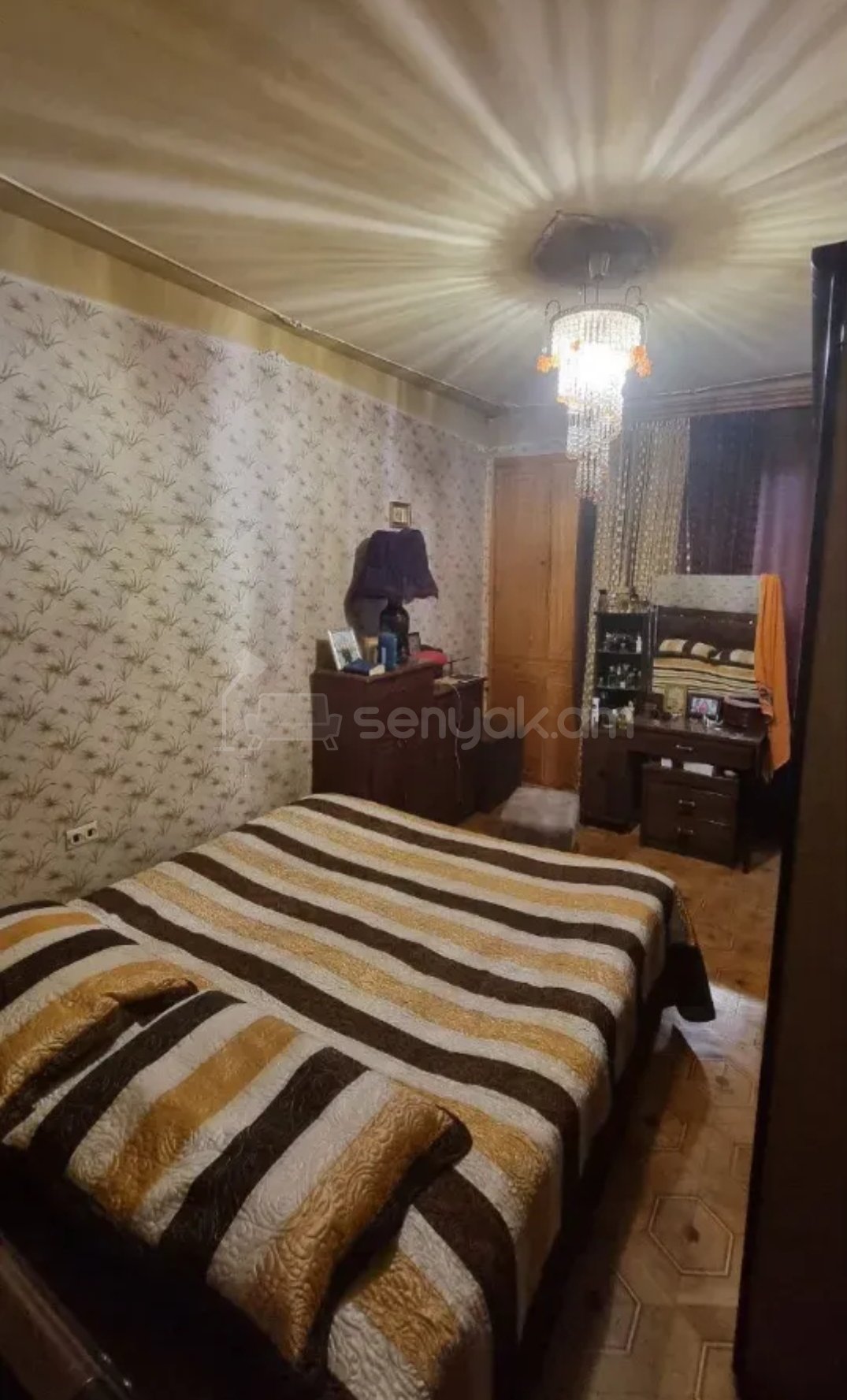 3 Սենյականոց Բնակարան, 80քմ, 5/9 հարկ, Նորմալ Վիճակում, Կահավորված