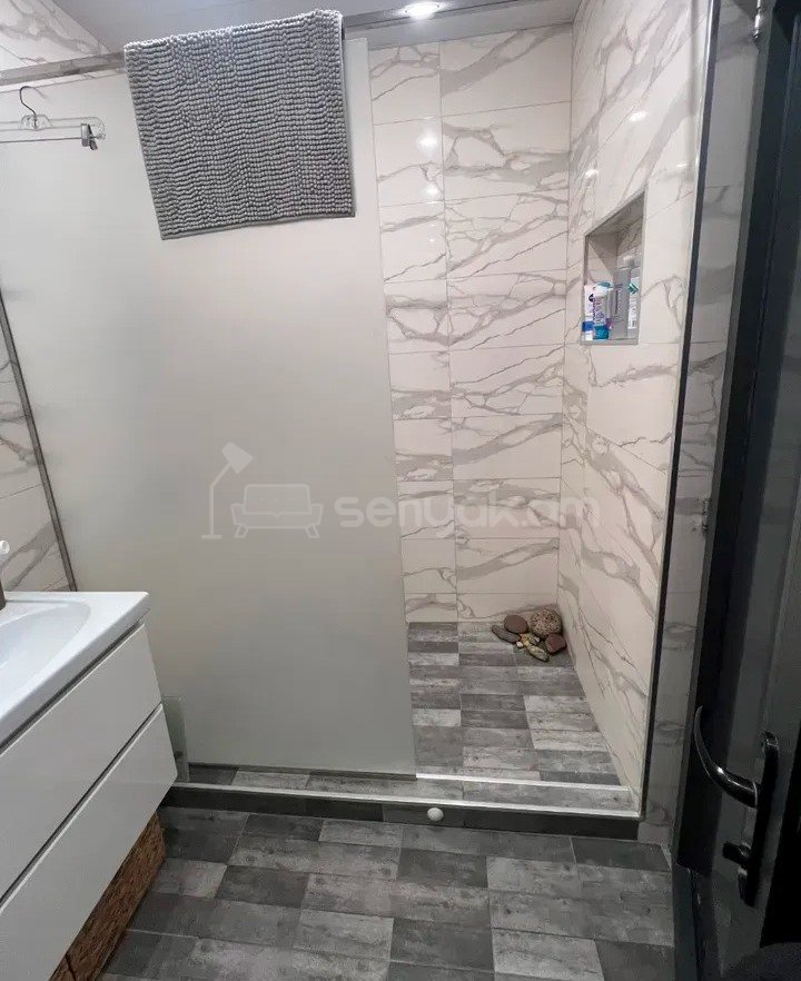 2 Սենյականոց Բնակարան Նորակառույցում, 38քմ, 5/7 հարկ, Կապիտալ Վերանորոգված