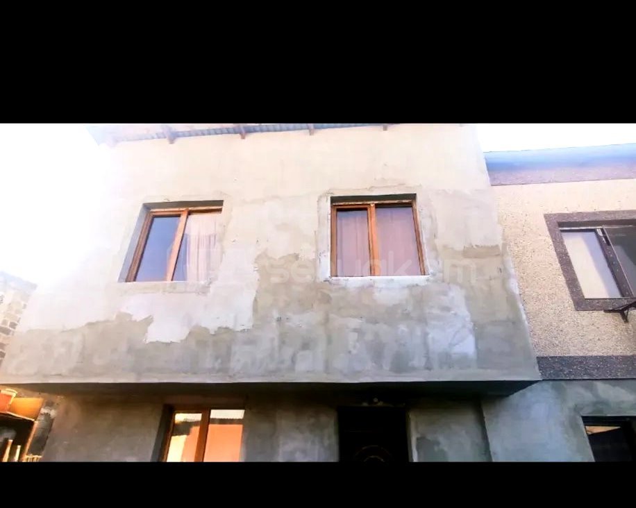 3 Սենյականոց Սեփական Տուն, 86քմ, Կապիտալ Վերանորոգված, Ավտոտնակով