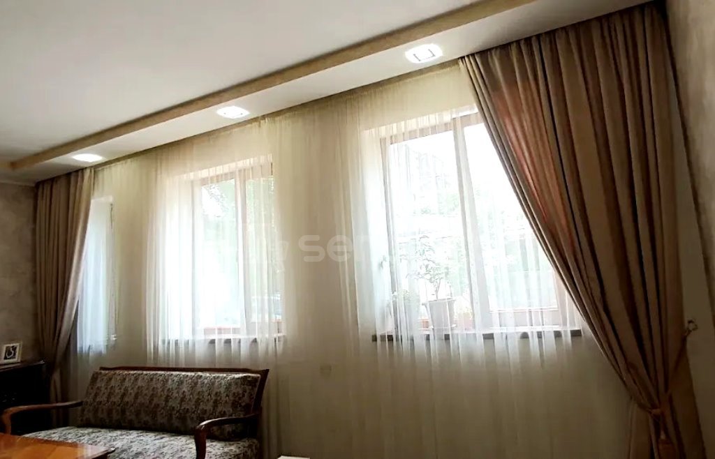 3 Սենյականոց Սեփական Տուն, 86քմ, Կապիտալ Վերանորոգված, Ավտոտնակով