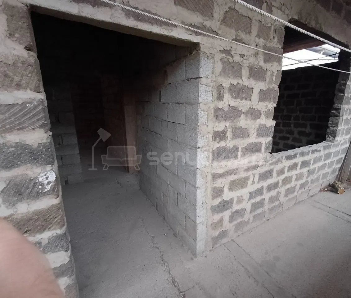 6 Սենյականոց Սեփական Տուն, 220քմ, Կոսմետիկ Վերանորոգված, Ավտոտնակով