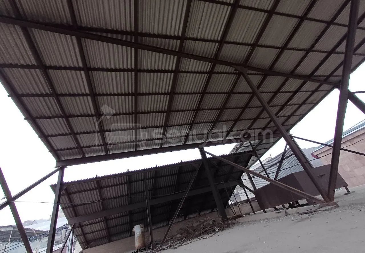 6 Սենյականոց Սեփական Տուն, 220քմ, Կոսմետիկ Վերանորոգված, Ավտոտնակով