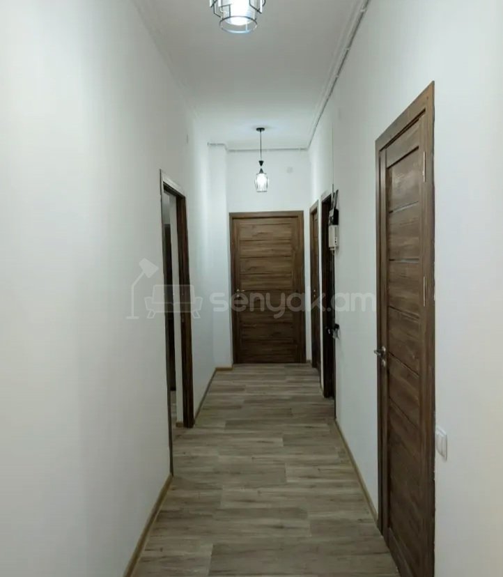 3 Սենյականոց Բնակարան Նորակառույցում, 100քմ, 9/16 հարկ, Կապիտալ Վերանորոգված, Կահավորված