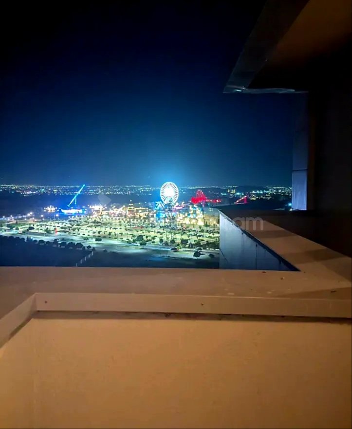 3 Սենյականոց Բնակարան Նորակառույցում, 100քմ, 9/16 հարկ, Կապիտալ Վերանորոգված, Կահավորված