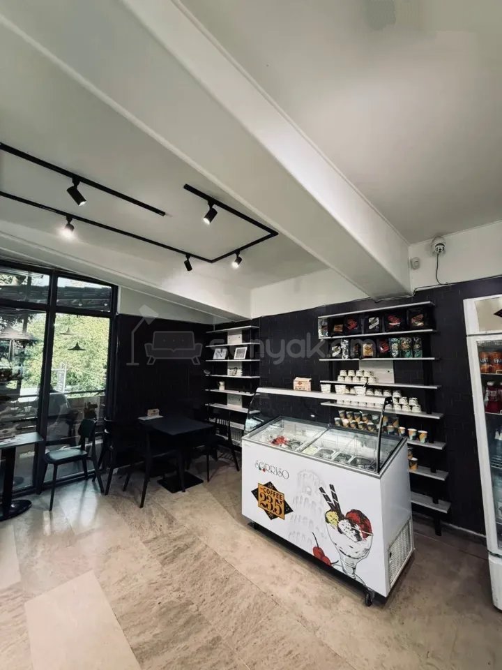 Սպասարկման Տարածք, 40քմ, Կապիտալ Վերանորոգված