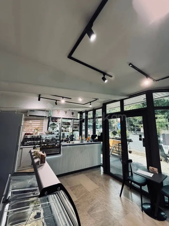 Սպասարկման Տարածք, 40քմ, Կապիտալ Վերանորոգված