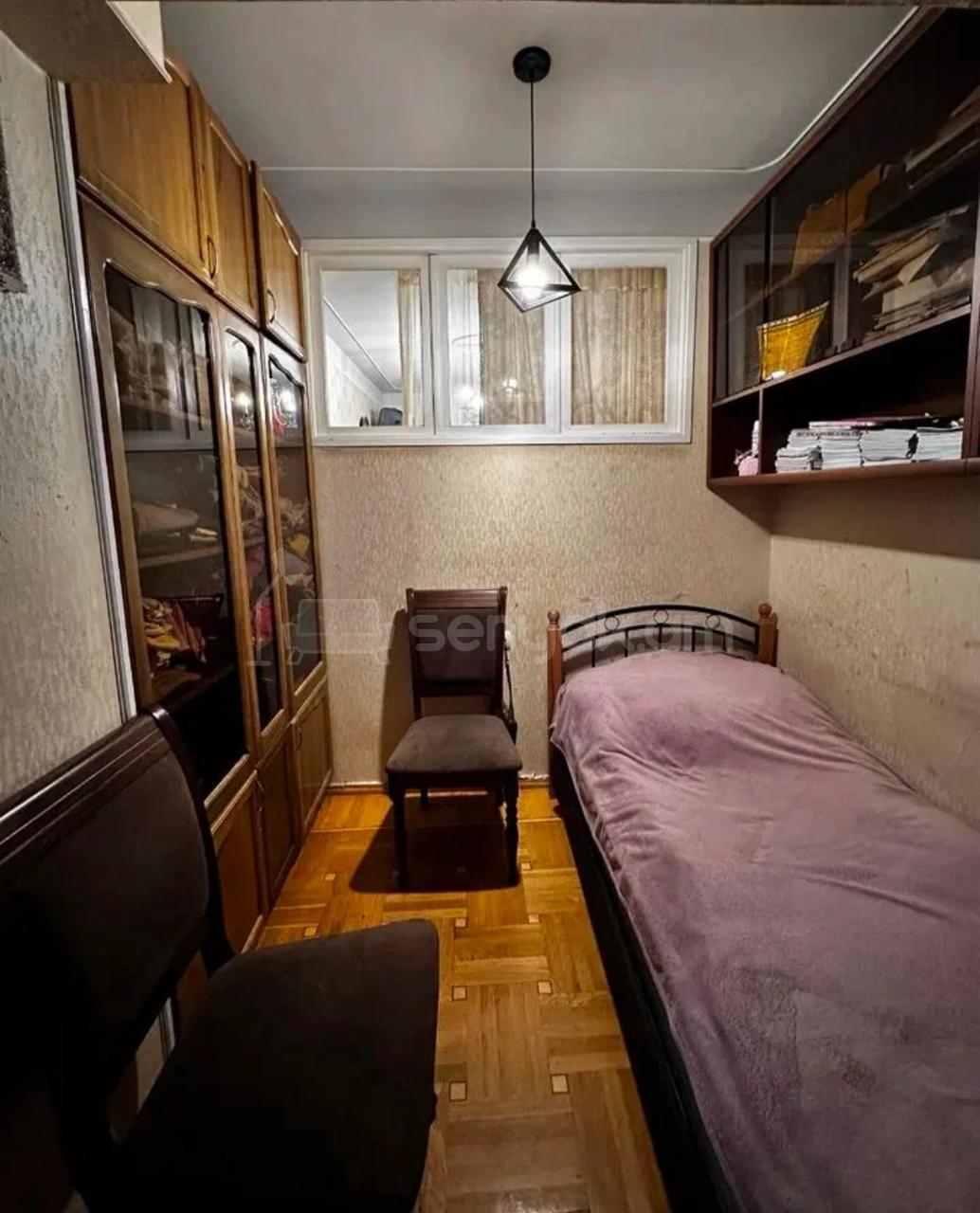 4 Սենյականոց Բնակարան, 95քմ, 8/9 հարկ, Կապիտալ Վերանորոգված