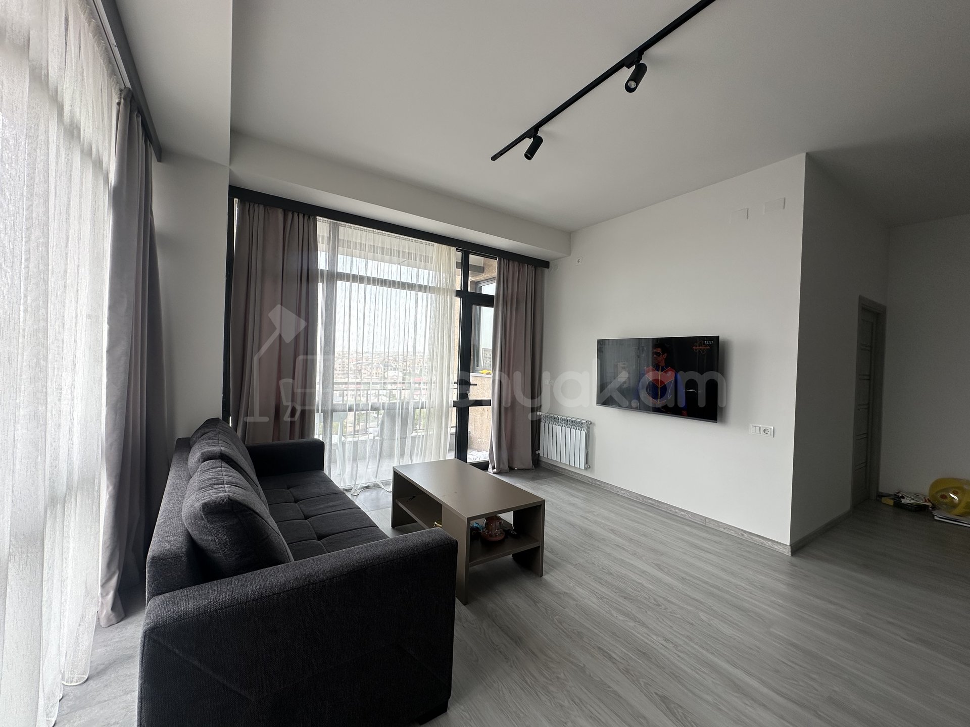 3 Սենյականոց Բնակարան Նորակառույցում, 97քմ, 12/15 հարկ, Դիզայներական Վերանորոգված, Կահավորված, Արևկող