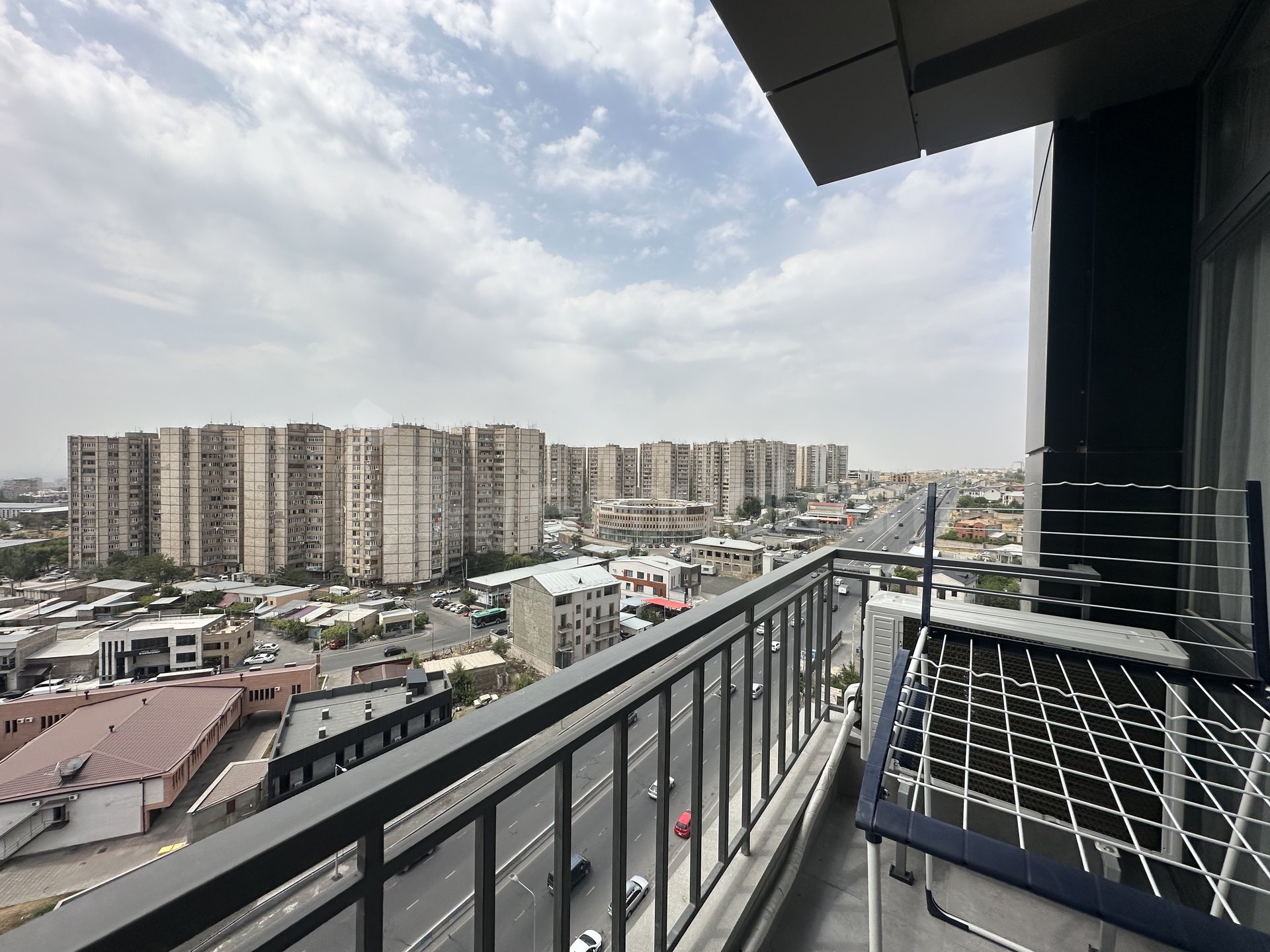 3 Սենյականոց Բնակարան Նորակառույցում, 97քմ, 12/15 հարկ, Դիզայներական Վերանորոգված, Կահավորված, Արևկող