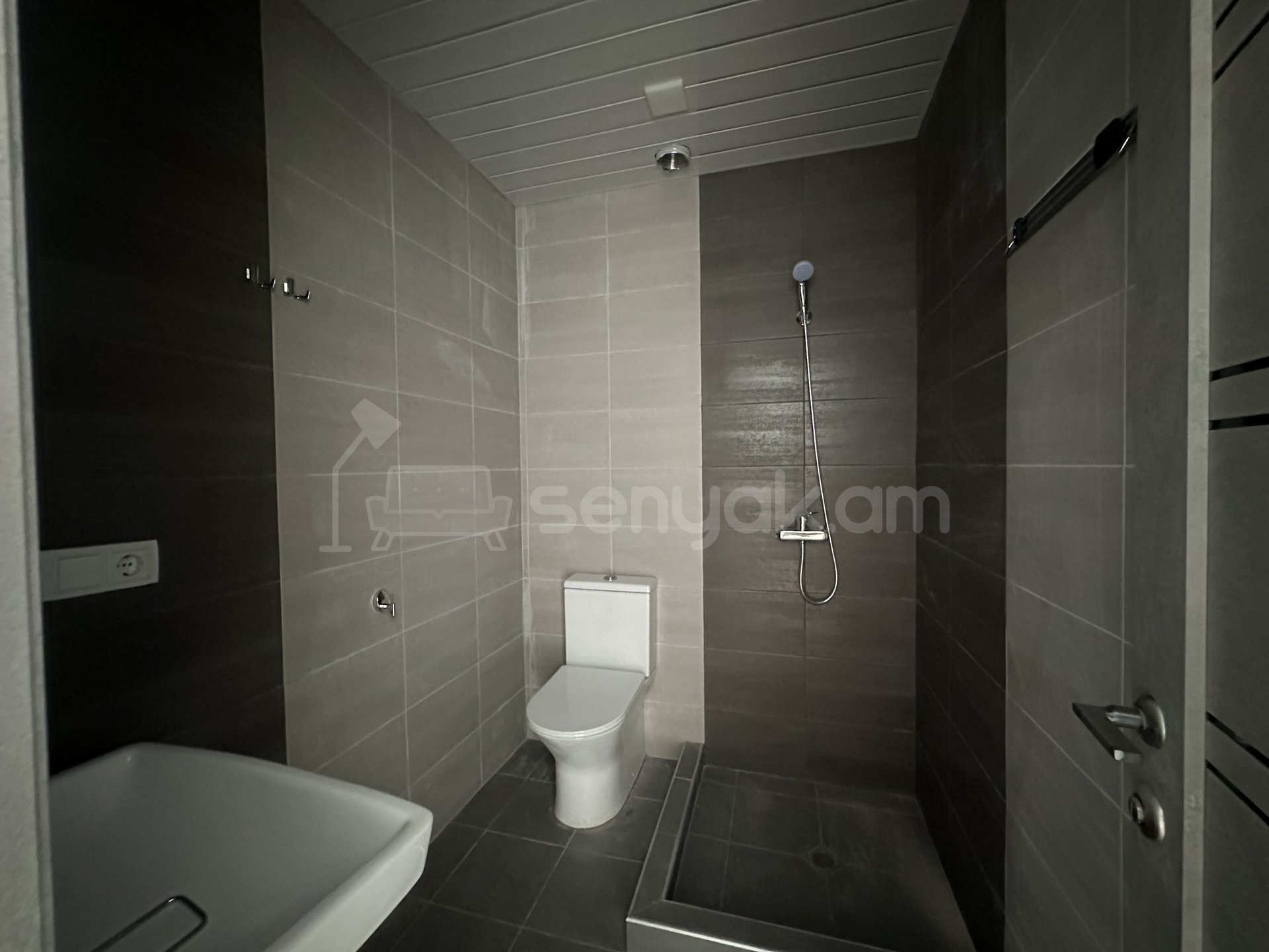 2 Սենյականոց Բնակարան Նորակառույցում, 68քմ, 12/15 հարկ, Դիզայներական Վերանորոգված, Կահավորված, Արևկող