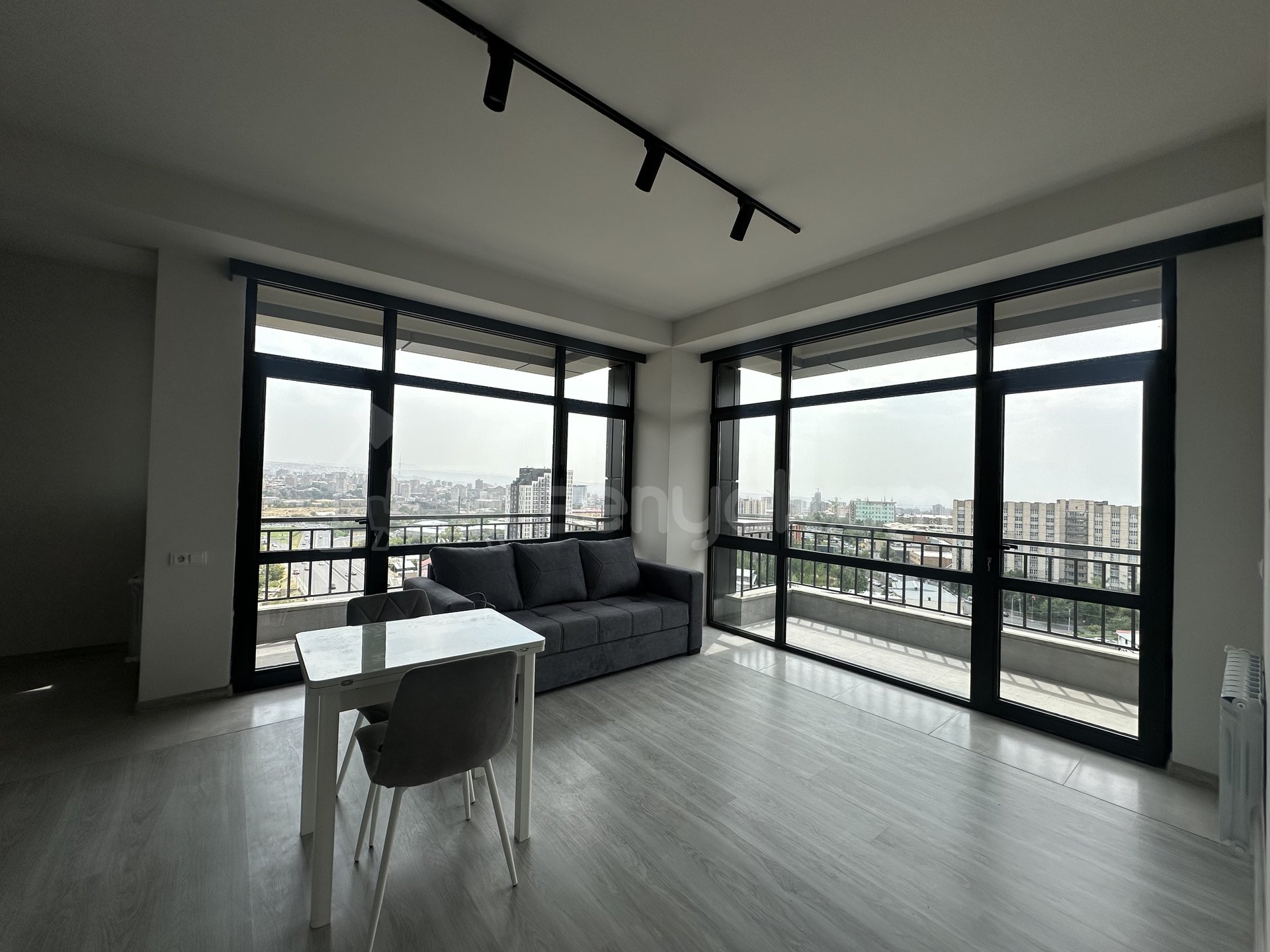 2 Սենյականոց Բնակարան Նորակառույցում, 68քմ, 12/15 հարկ, Դիզայներական Վերանորոգված, Կահավորված, Արևկող