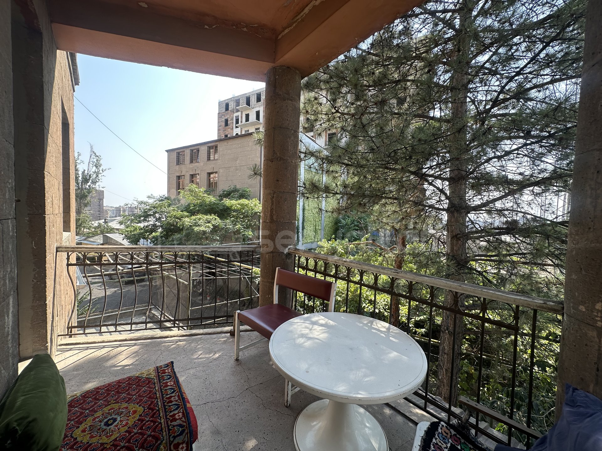 8 Սենյականոց Սեփական Տուն, 316քմ, Կոսմետիկ Վերանորոգված, Ավտոտնակով