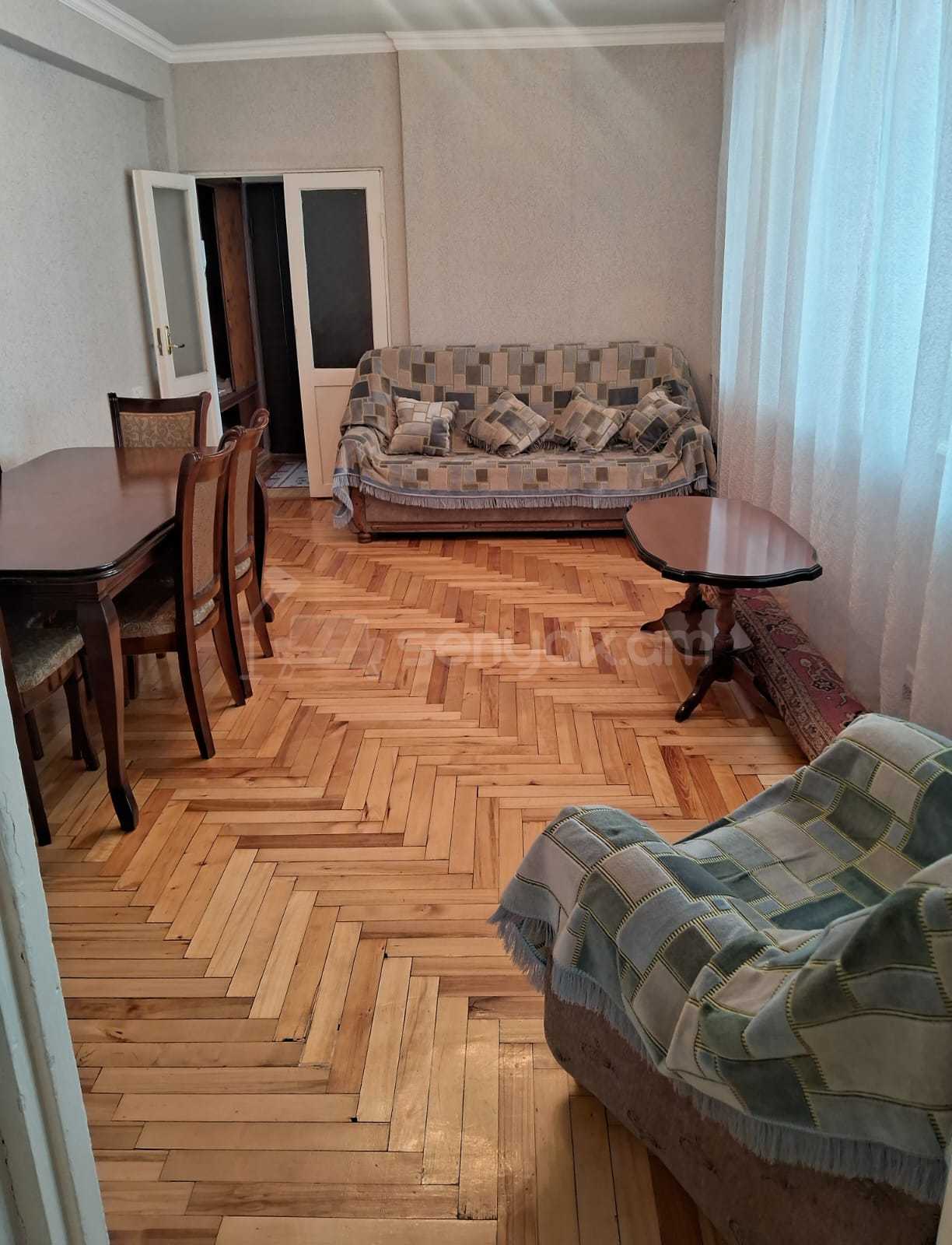 3 Սենյականոց Բնակարան, 71քմ, 8/9 հարկ, Նորմալ Վիճակում