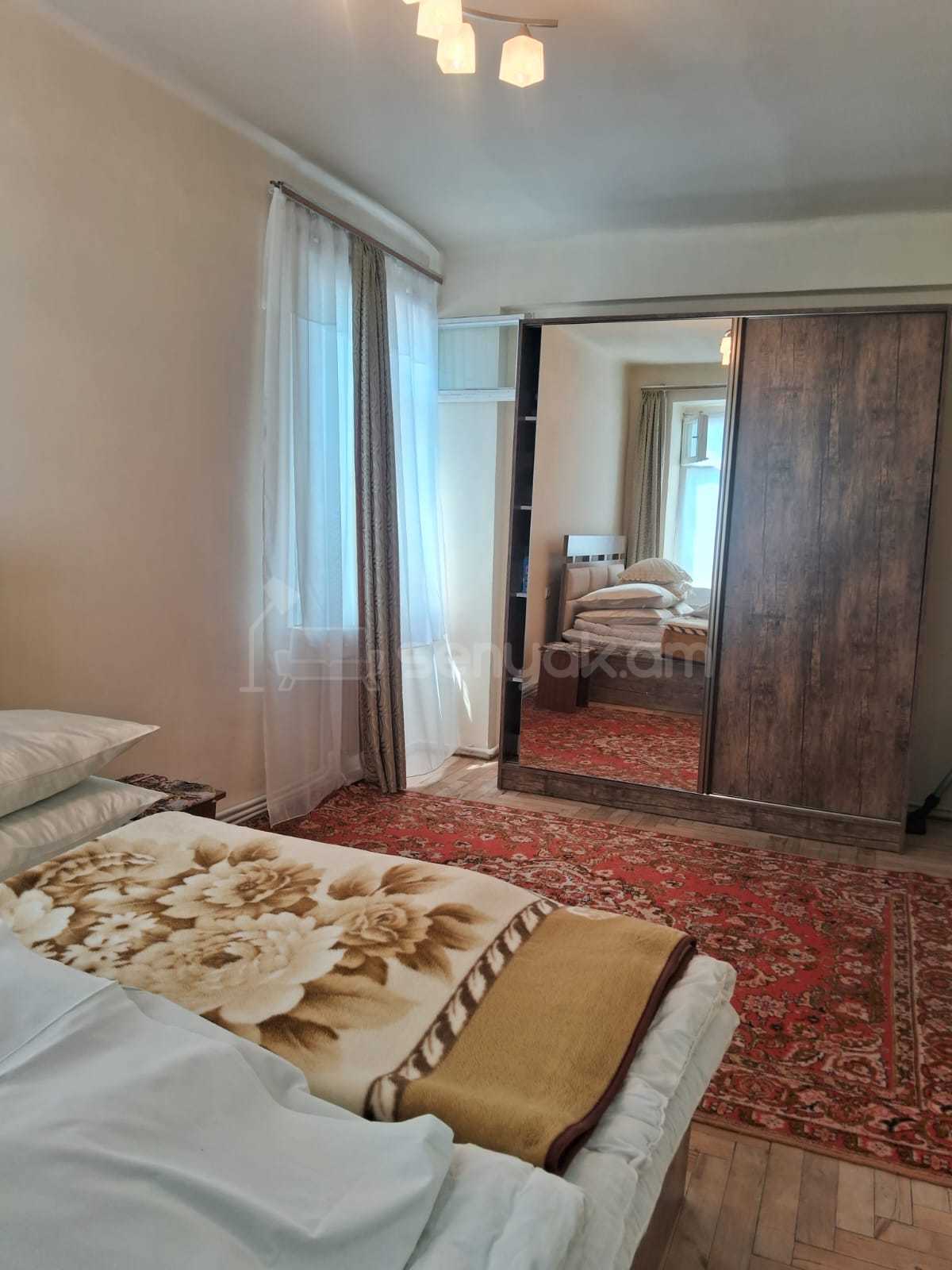 3 Սենյականոց Բնակարան, 71քմ, 8/9 հարկ, Նորմալ Վիճակում
