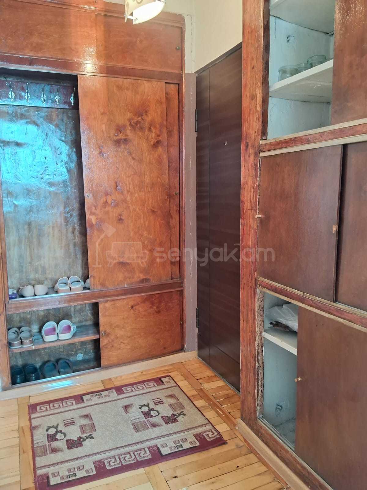 3 Սենյականոց Բնակարան, 71քմ, 8/9 հարկ, Նորմալ Վիճակում