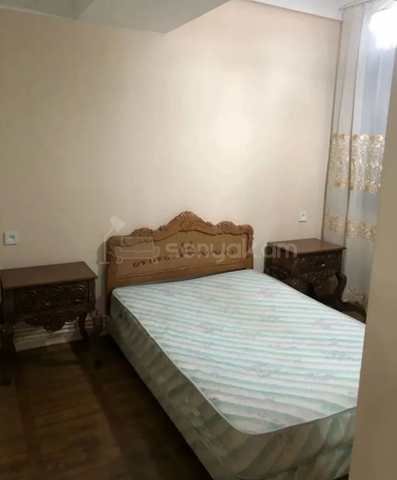 3 Սենյականոց Բնակարան, 85քմ, 8/15 հարկ, Կապիտալ Վերանորոգված, Կահավորված, Արևկող