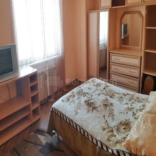 4 Սենյականոց Բնակարան, 100քմ, 13/16 հարկ, Կապիտալ Վերանորոգված, Կահավորված, Արևկող