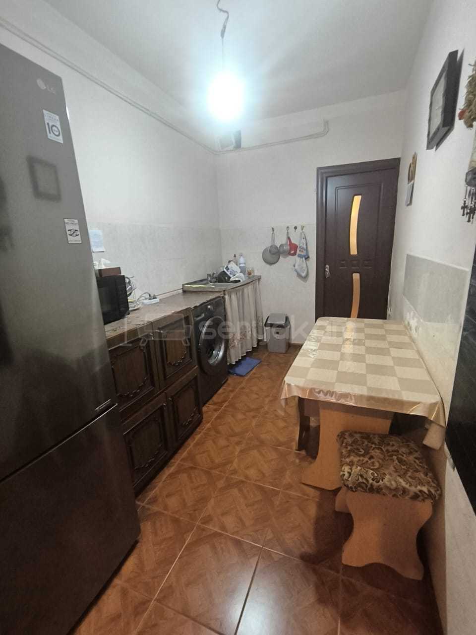 3 Սենյականոց Բնակարան, 78քմ, 9/9 հարկ, Նորմալ Վիճակում