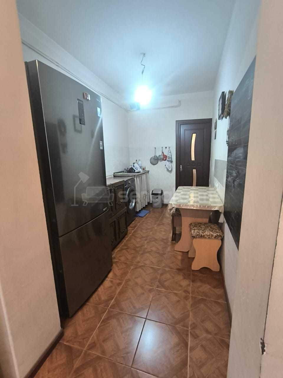 3 Սենյականոց Բնակարան, 78քմ, 9/9 հարկ, Նորմալ Վիճակում