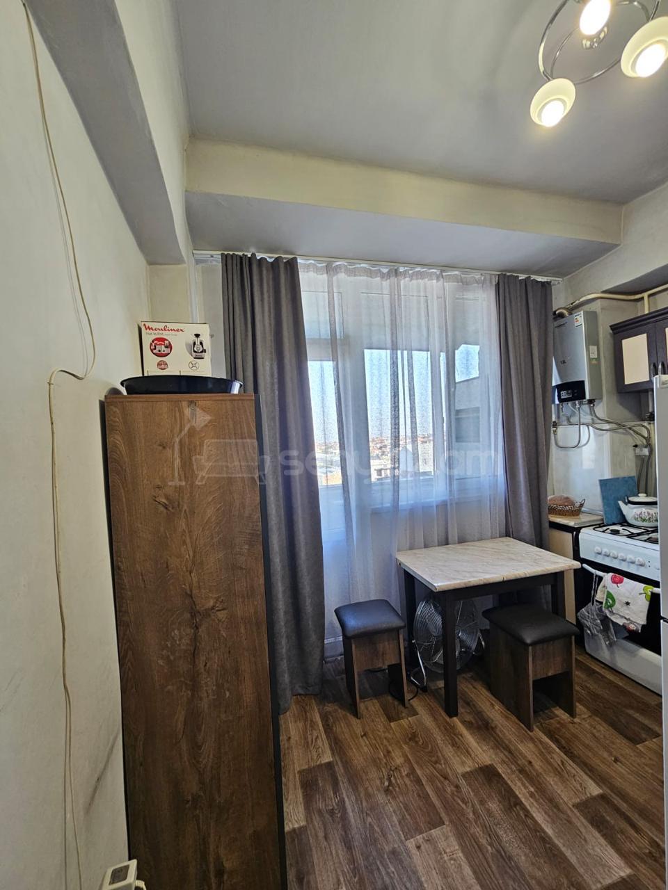 1 Սենյականոց Բնակարան, 42քմ, 6/9 հարկ, Նորմալ Վիճակում