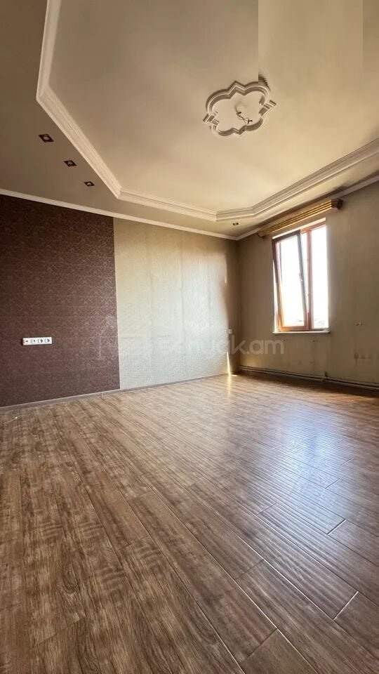 2 Սենյականոց Բնակարան, 50քմ, 5/9 հարկ, Դիզայներական Վերանորոգված