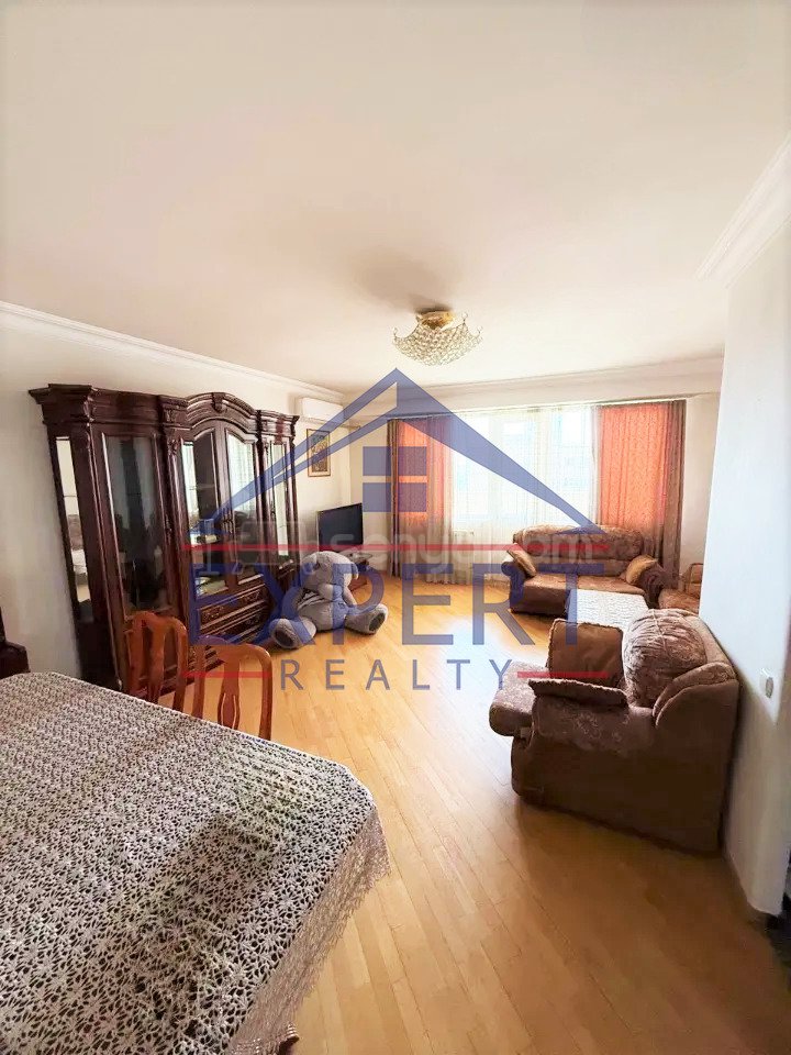3 Սենյականոց Բնակարան, 110քմ, 15/16 հարկ, Կապիտալ Վերանորոգված, Կահավորված