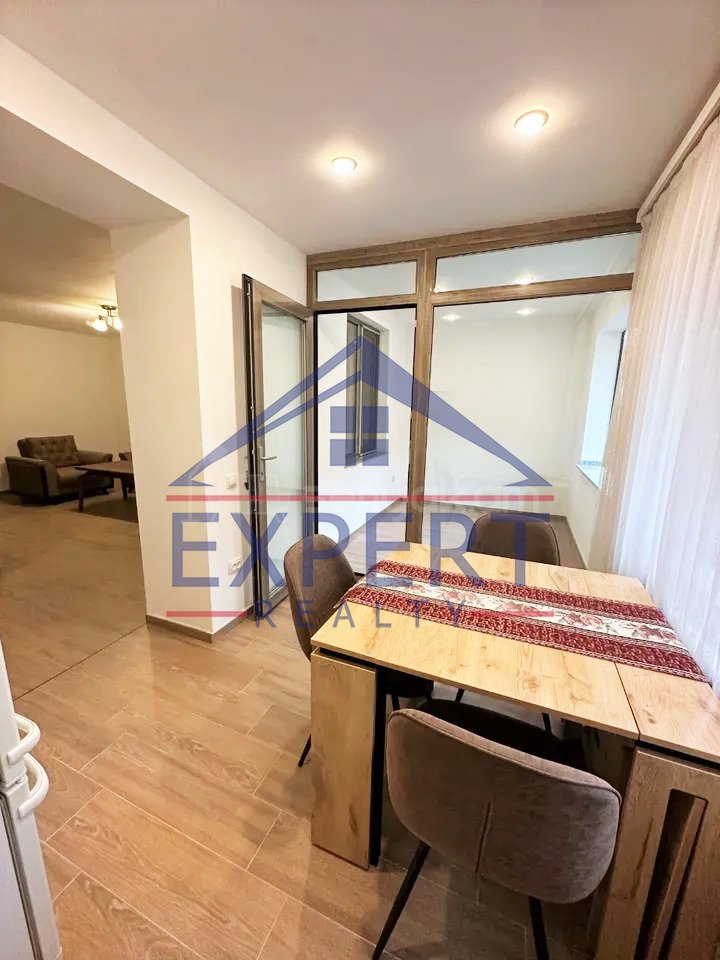 3 Սենյականոց Բնակարան Քարե Շենքում, 80քմ, 1/5 հարկ, Կապիտալ Վերանորոգված, Կահավորված, Արևկող