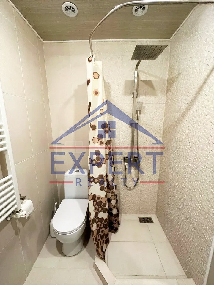 3 Սենյականոց Բնակարան Քարե Շենքում, 80քմ, 1/5 հարկ, Կապիտալ Վերանորոգված, Կահավորված, Արևկող