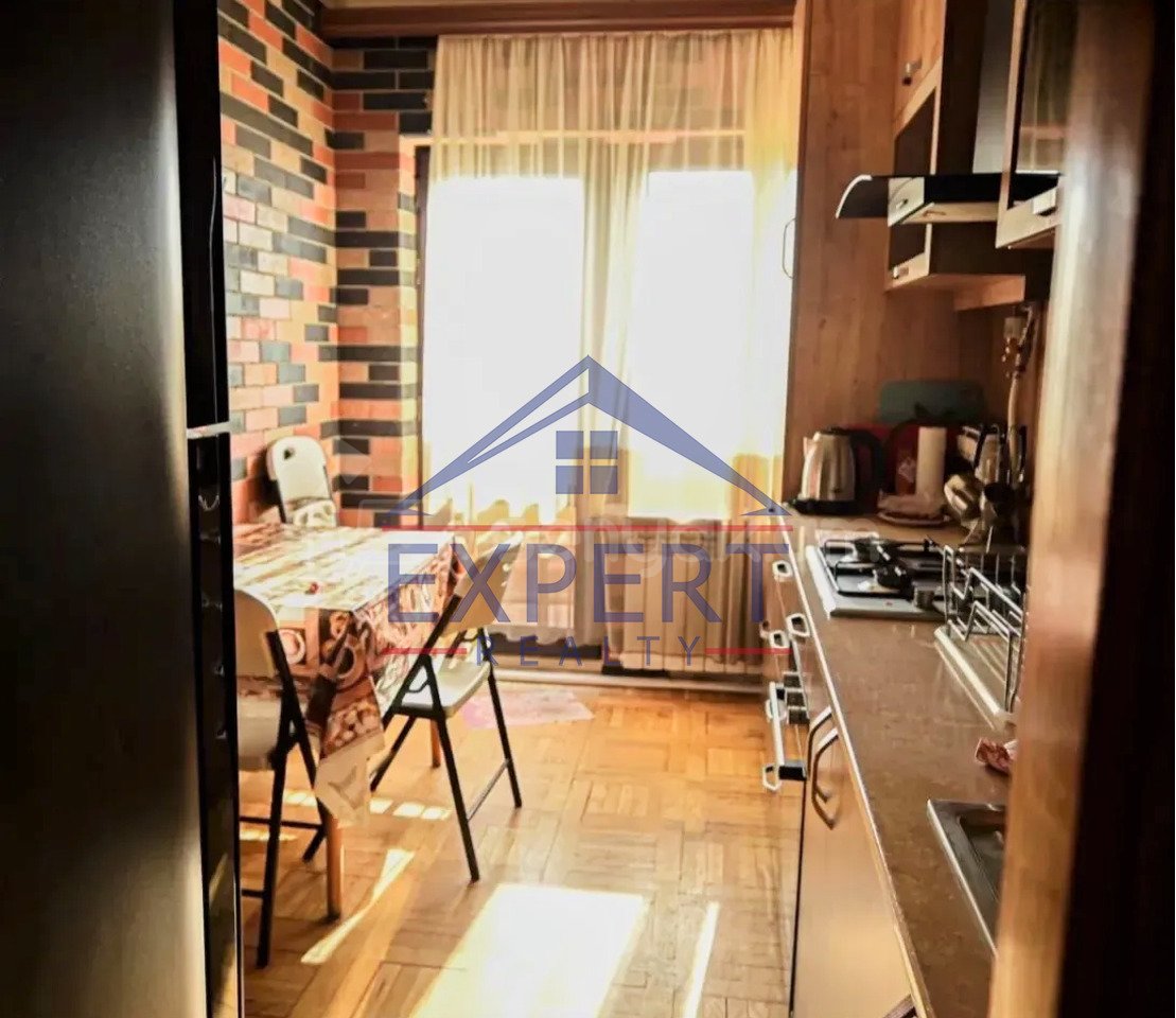 3 Սենյականոց Բնակարան, 78քմ, 6/9 հարկ, Կապիտալ Վերանորոգված, Կահավորված, Արևկող