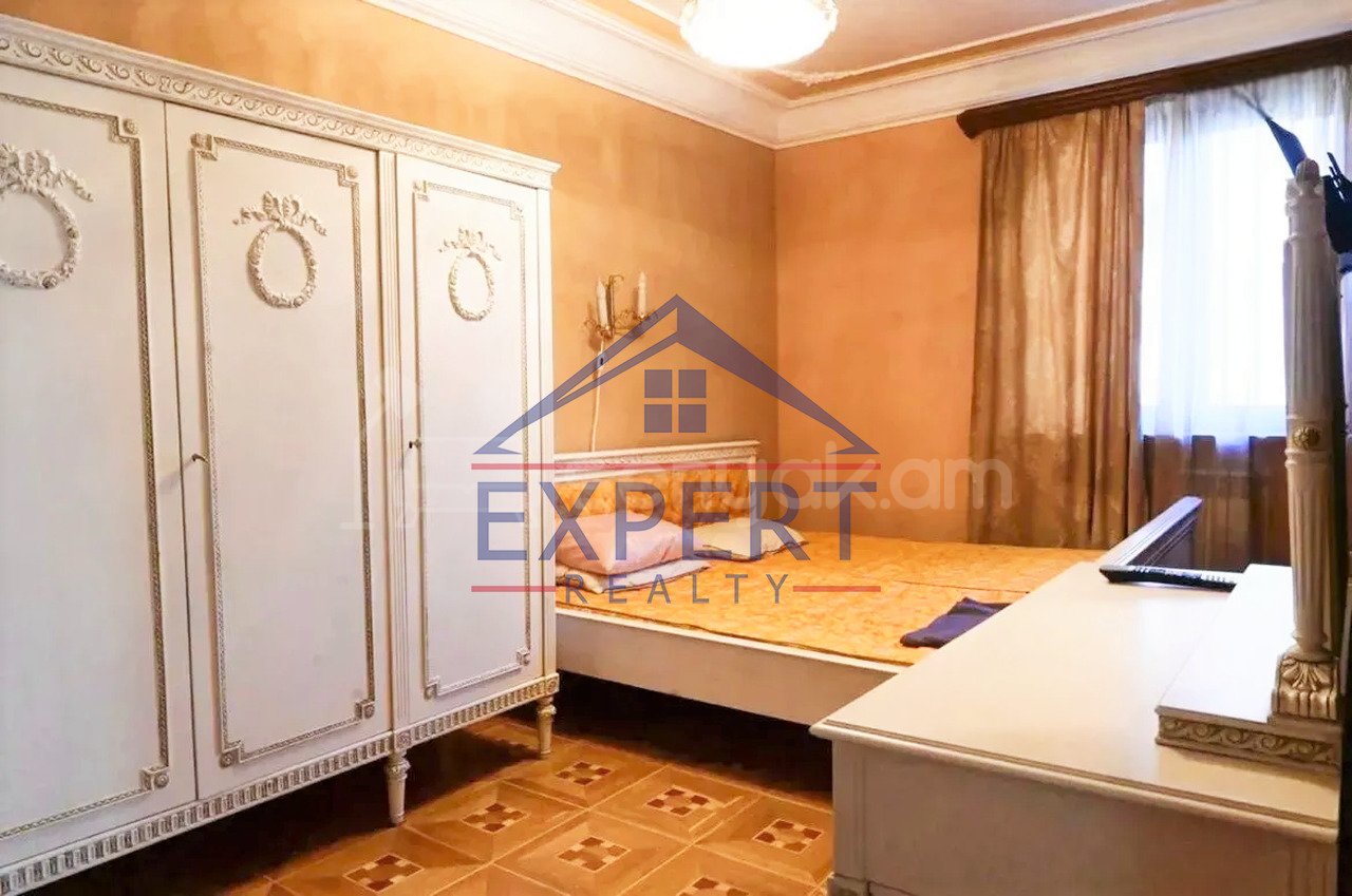 3 Սենյականոց Բնակարան, 78քմ, 6/9 հարկ, Կապիտալ Վերանորոգված, Կահավորված, Արևկող