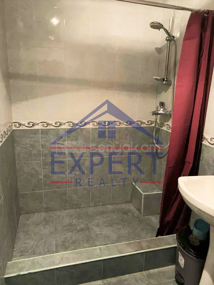 3 Սենյականոց Բնակարան, 60քմ, 3/9 հարկ, Նորմալ Վիճակում, Կահավորված