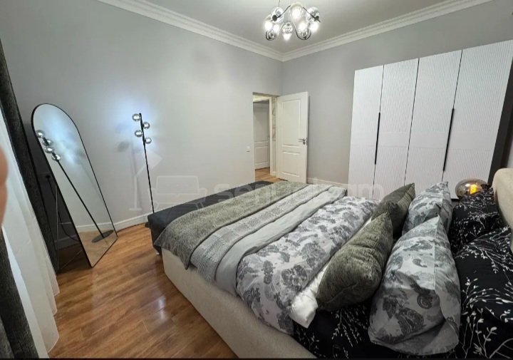 4 Սենյականոց Բնակարան Նորակառույցում, 126քմ, 16/19 հարկ, Դիզայներական Վերանորոգված