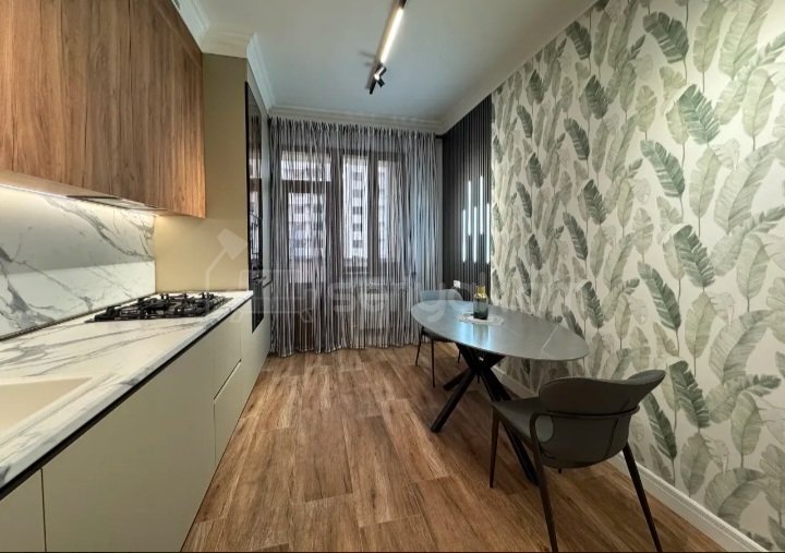 4 Սենյականոց Բնակարան Նորակառույցում, 126քմ, 16/19 հարկ, Դիզայներական Վերանորոգված