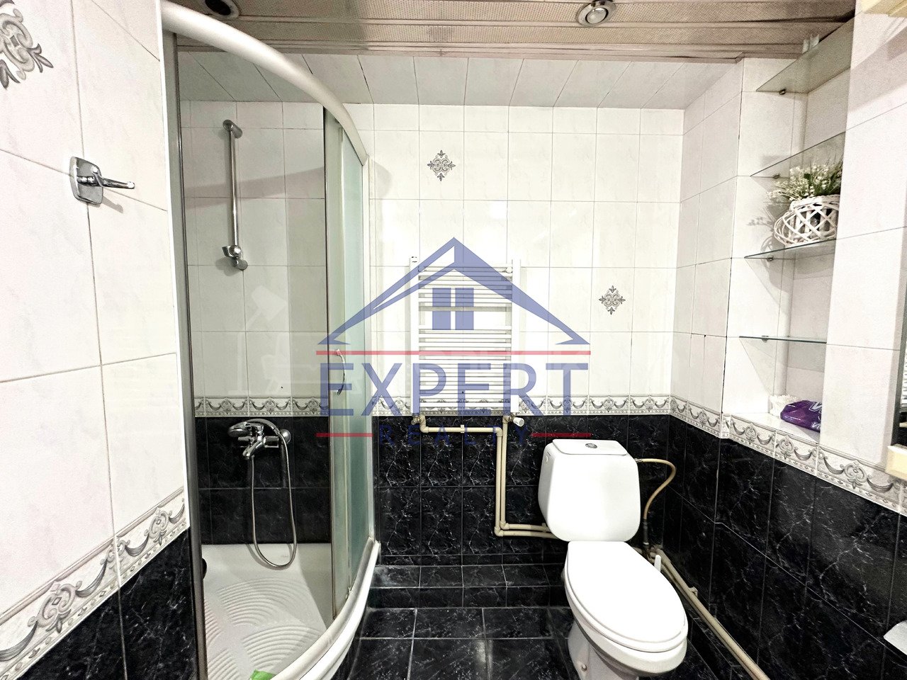 4 Սենյականոց Բնակարան, 89քմ, 2/9 հարկ, Կապիտալ Վերանորոգված