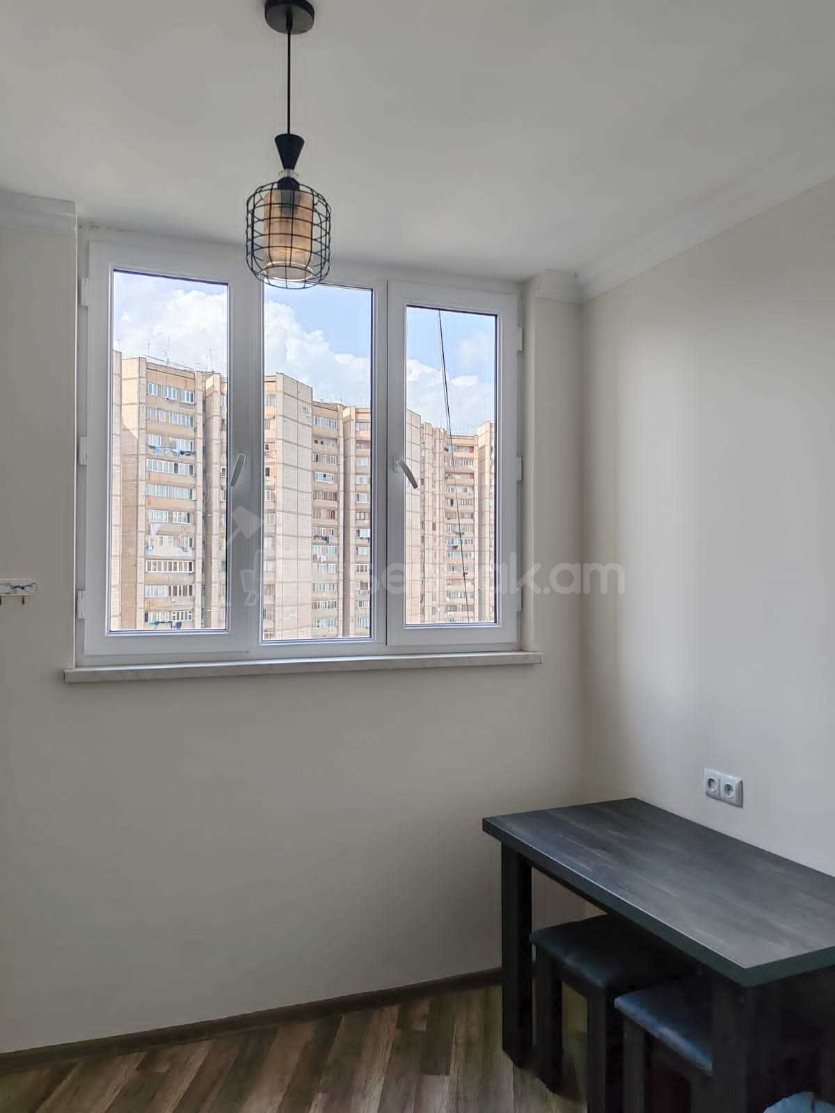 1 Սենյականոց Բնակարան Նորակառույցում, 30քմ, 11/16 հարկ, Կապիտալ Վերանորոգված