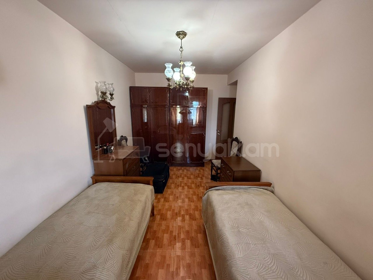 3 Սենյականոց Բնակարան, 105քմ, 11/16 հարկ, Կապիտալ Վերանորոգված, Կահավորված