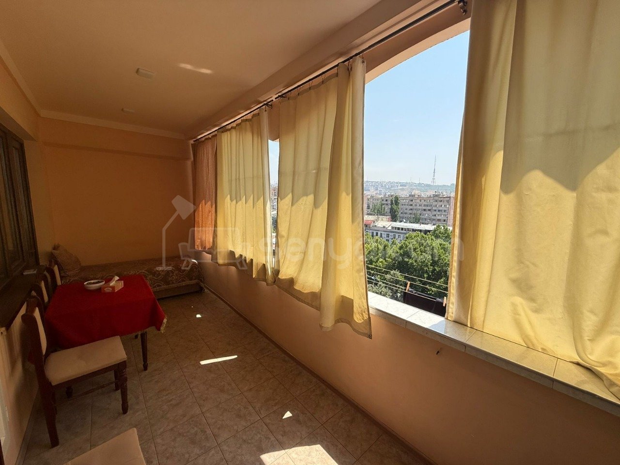 3 Սենյականոց Բնակարան, 105քմ, 11/16 հարկ, Կապիտալ Վերանորոգված, Կահավորված