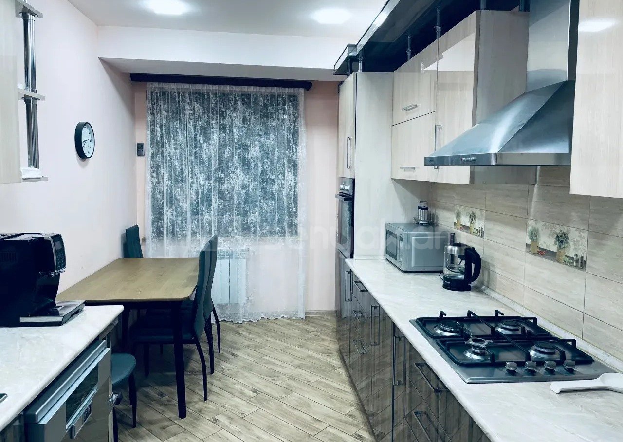 3 Սենյականոց Բնակարան, 90քմ, 13/14 հարկ, Կապիտալ Վերանորոգված