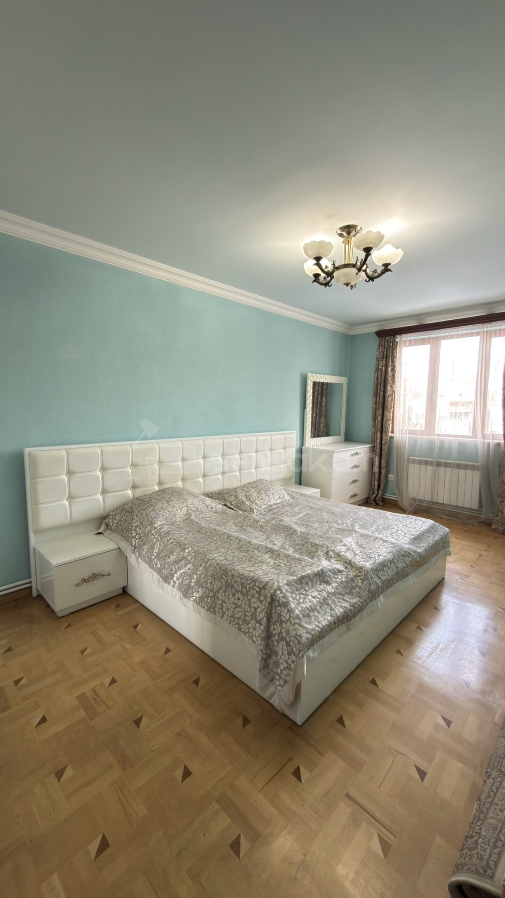 3 Սենյականոց Բնակարան Քարե Շենքում, 73քմ, 3/5 հարկ, Կապիտալ Վերանորոգված