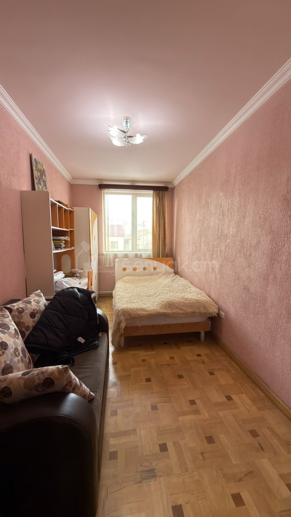 3 Սենյականոց Բնակարան Քարե Շենքում, 73քմ, 3/5 հարկ, Կապիտալ Վերանորոգված