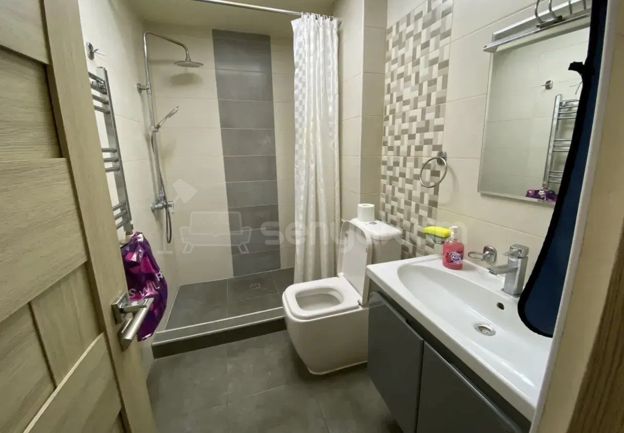 2 Սենյականոց Բնակարան, 46քմ, 2/9 հարկ, Կապիտալ Վերանորոգված