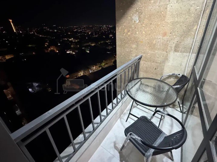 2 Սենյականոց Բնակարան, 45քմ, 12/16 հարկ, Դիզայներական Վերանորոգված, Կահավորված