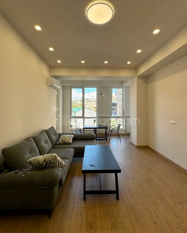 2 Սենյականոց Բնակարան Նորակառույցում, 64քմ, 5/13 հարկ, Կապիտալ Վերանորոգված
