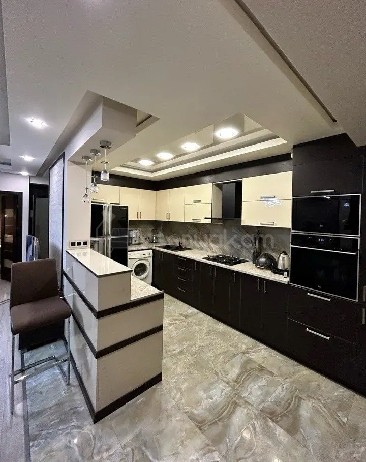 2 Սենյականոց Բնակարան, 70քմ, 5/9 հարկ, Կապիտալ Վերանորոգված