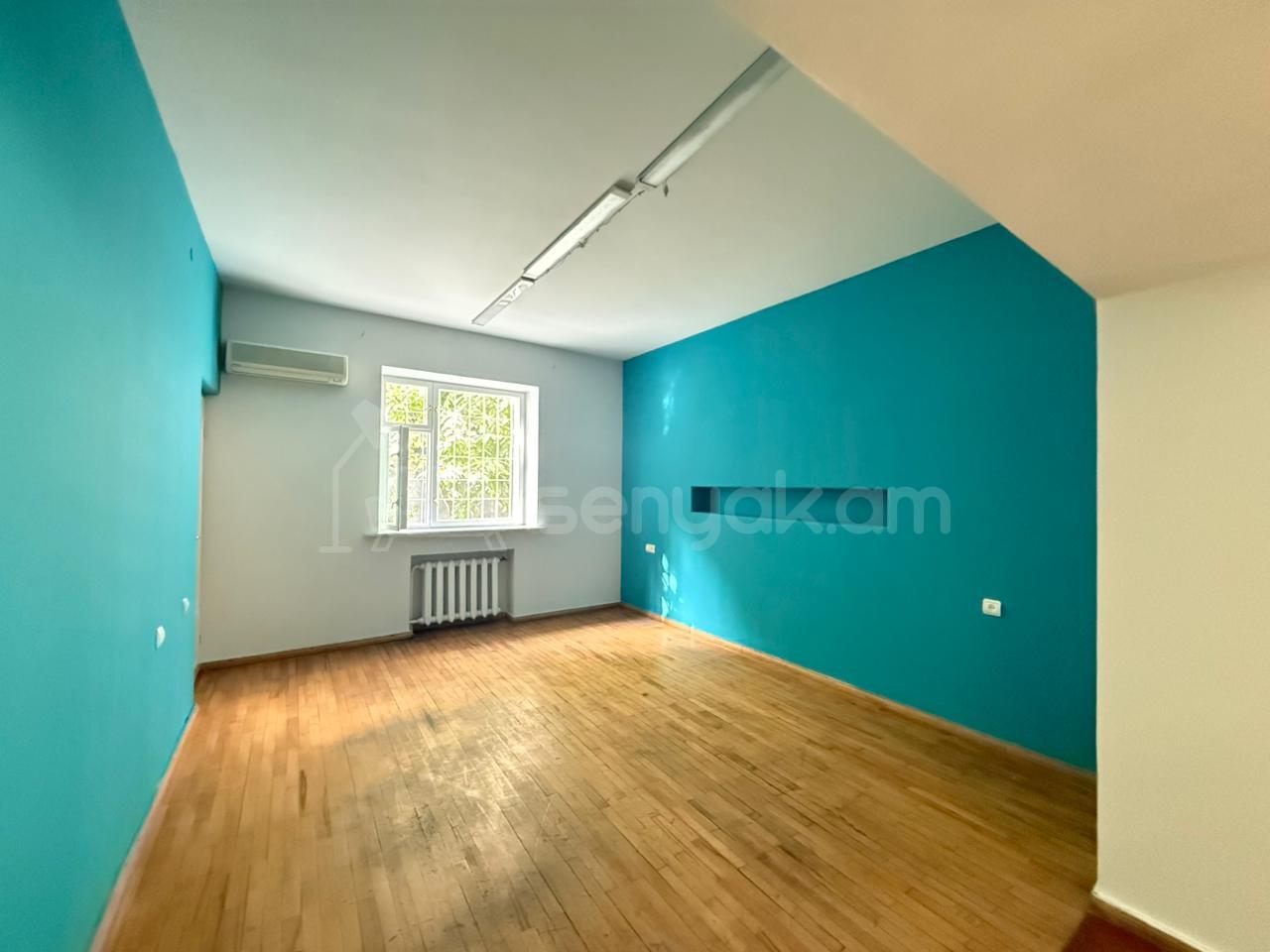 Օֆիսային Տարածք, 135քմ